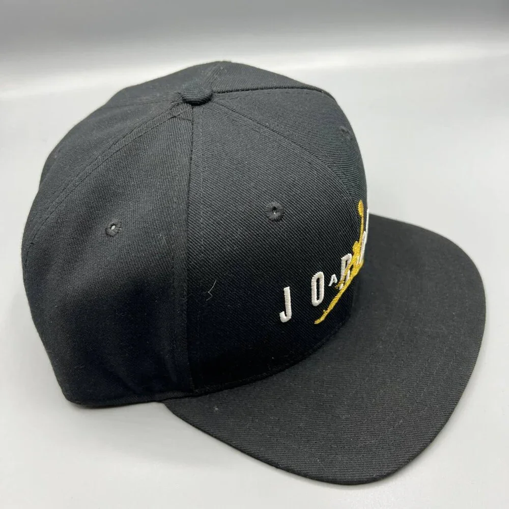 Air Jordan Hat Men Black Embroidered Jumpman Gold Logo Snap‎ Back Cap